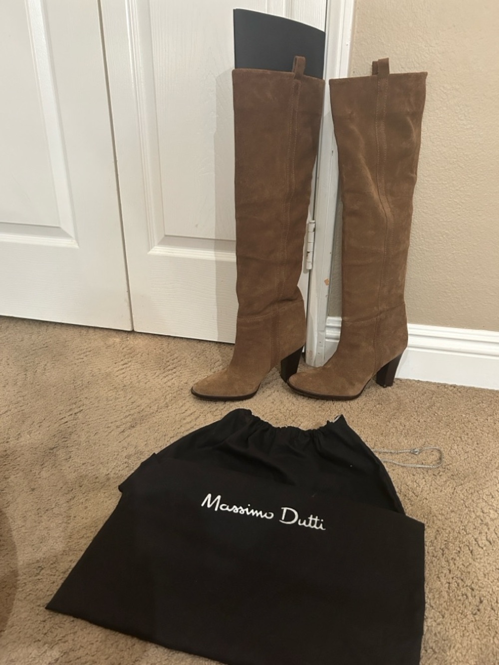 Massimo Dutti Tall Suede Over-the-Knee Boots in Brown